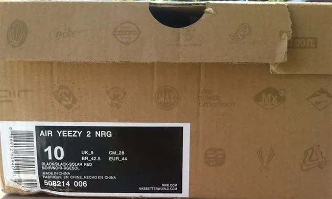 counterfeit sneaker box