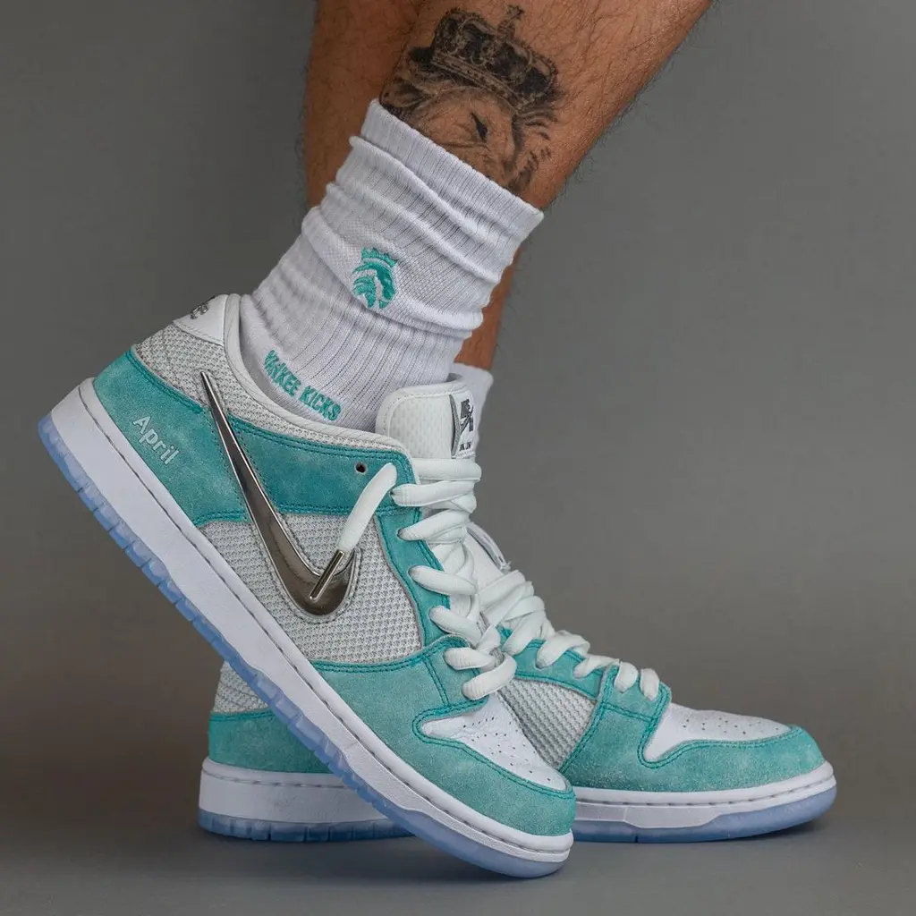 Nike Dunk Low Off-White Lot 28 – YankeeKicks Online